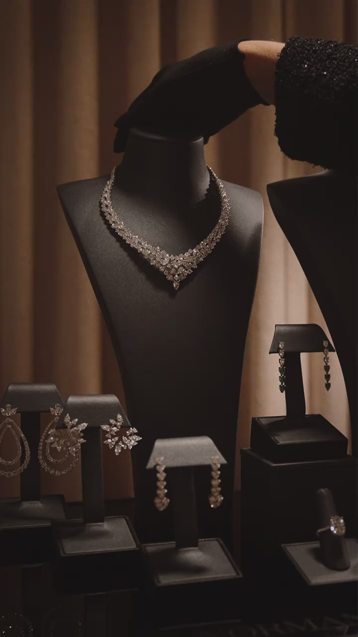 GRAND JEWELRS
